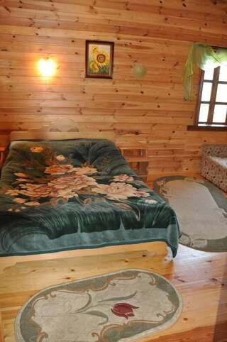 Гостевой дом Girske Povitrya Cottage Яремче Двухместный номер Делюкс с 1 кроватью и дополнительной кроватью-63
